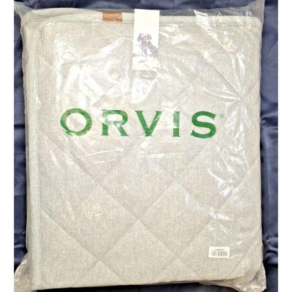 NEW Orvis Fleece Throw Blanket Light Gray Tweed Soft Plush 48 x 56" Medium Wooly